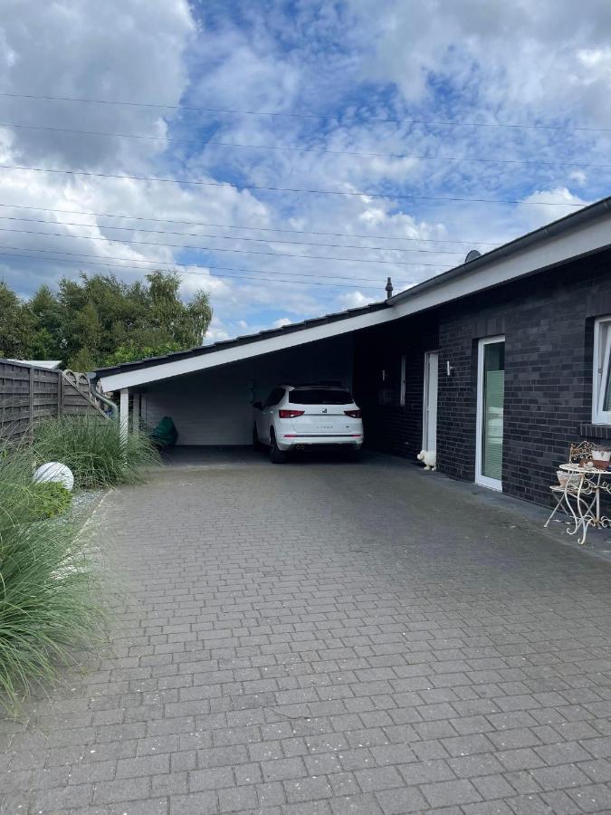 Idylisches Ferienhaus Edewecht Екстериор снимка
